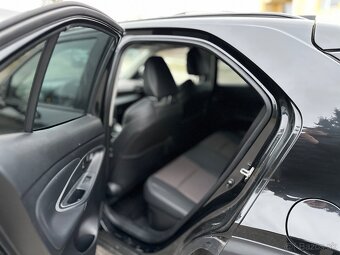 Toyota Yaris Cross 1.5 Hybrid Executive AWD-i e-CVT - 12