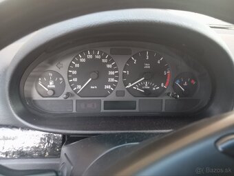Rozpredám BMW e46 318d facelift - 12