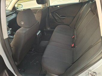 Volkswagen passat b6 1.9 TDI 77kw - 12