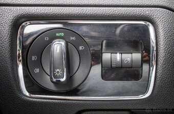 Škoda Superb Combi 2.0 TDI 4x4 DSG - 12