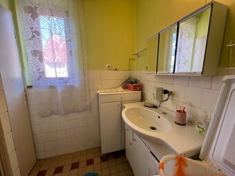 3-izbový byt s garážou, 2 pivnicami záhradkou 250m2 a pa - 12