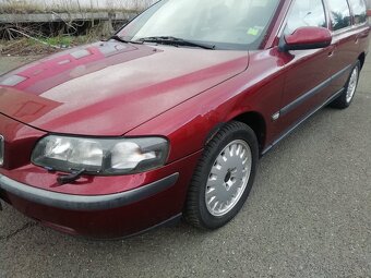 Volvo v70 2.4 147kw - 12