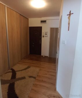 Ponúkam na predaj 3-izbový byt v centre mesta Krompachy - 12