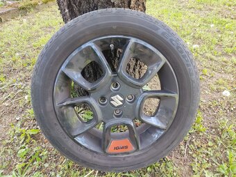Suzuki Ignis 1,2 GLX 4x4 10/2018 ALL GRIP - 12
