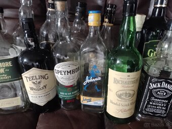 Predám fľaše od Whisky - 12