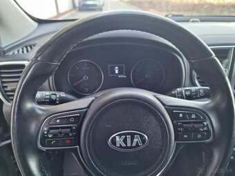 Kia Sportage 1.7 CRDi Platinum 85KW M6 SR 1majitreľ Plná ser - 12