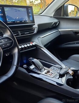 Predám  Peugeot 5008 1.5 BlueHDi 130k Allure A/T (7 miestne) - 12
