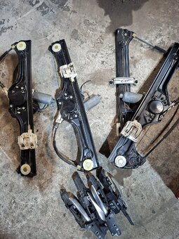 Nd dverí x5 E70 /E71 - 12