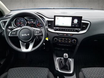 Kia CEED 1,5 T-GDi M6 SILVER PACK103kW/140k - 12
