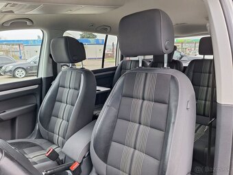 Volkswagen Touran 1,2TSi MATCH AKČNÍ CENA - 12