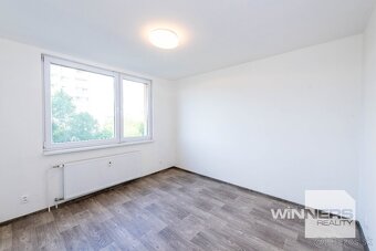 Ponúkame na prenájom nezariadený 2 izbový byt v Humennom - 12