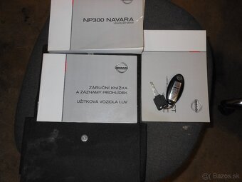 NISSAN NAVARA NP300 - 12