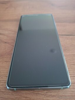 Samsung galaxy S 20 FE - 12