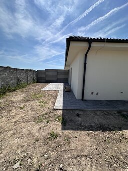 ZĽAVA 5.000 EUR IBA V JÚNI SKOLAUDOVANÝ 3 IZBOVÝ DOM - 12