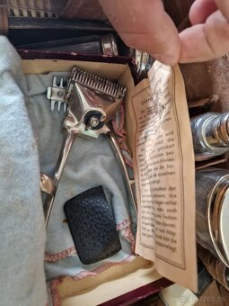 Starožitný kufrík na holenie strihanie - 12