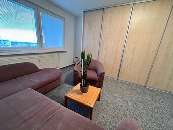 Veľký 3-izb.byt Jedlíková, loggia, internet, energie - 12