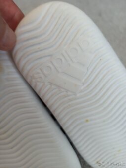 Sandálky Adidas veľ 28 - 12