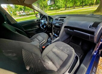 Škoda Octavia 2/1.6TDi 77kw/Common Rail/12/2011 - 12