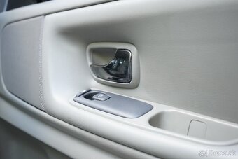 Volvo S70 2.0 I5 Classic - 128.000km - Diplomatická výbava - 12