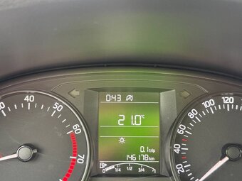 Škoda Fabia 1.0 MPI Active - 12