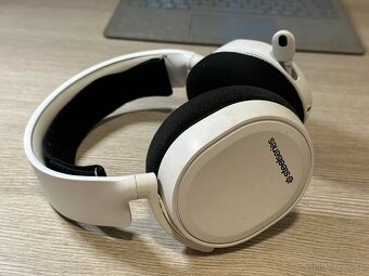 SteelSeries Arctis 3 - 12