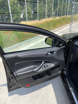 Predám Ford mondeo mk4 2.0tdci 120kw - 12
