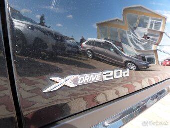 BMW X1 xDrive 20d A/T - 12