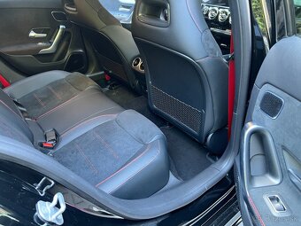 Mercedes A trieda Mercedes-AMG A 35 mHEV 4MATIC A/T - 12
