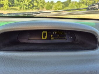 Renault Twingo 1.2 - 12