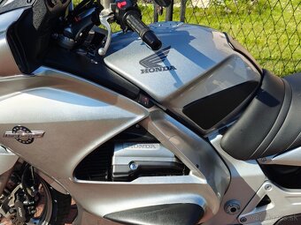 Honda ST 1300 Pan European - 12