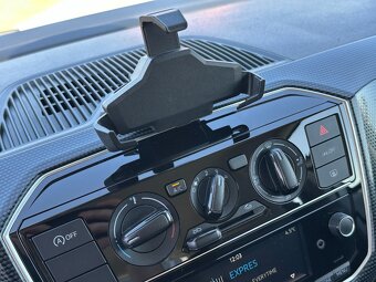 Volkswagen Up Move Up 1.0 MPi - 12