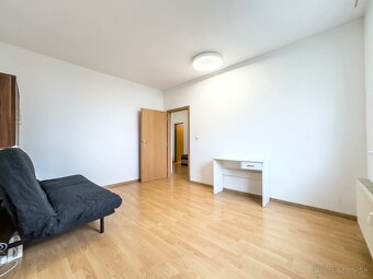 Predaj 3 izbový byt 76m2, Andrusovova, Petržalka, BA - 12