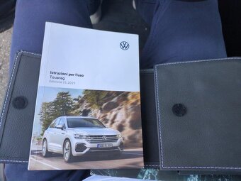 Volkswagen Touareg 3.0tdi - 12
