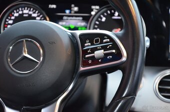 Mercedes-Benz E trieda Kombi 300 DE PHEV 225KW - 12