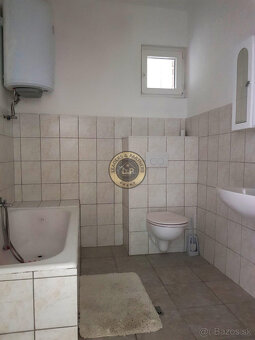 Predaj 3izbový rodinný dom Levél - 12