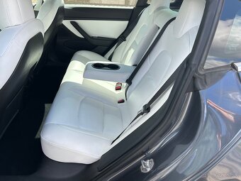 Tesla model 3 dual motor - 12