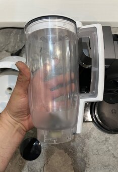 Bosch MUM Serie 2 MUMS2VM00 900W kuchynský robot - 12