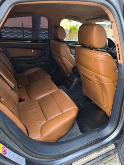 Predám Audi A8 - 12
