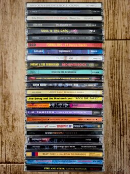 Predám 250 originál CD albumov (2) - 12