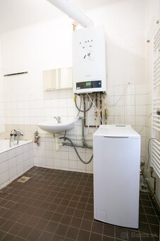 Na predaj 2 izbový byt v Košeci - 12