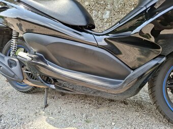 Honda PCX 125 - 12