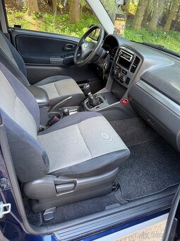 Suzuki Grand Vitara 1.6 VX benzin 4x4 bez korozie - 12
