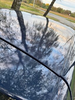 Volkswagen Golf 5 1.4 benzín - 12