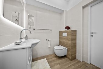 Elegantný 3,5 izbový byt na Révovej ul. na prenájom. - 12