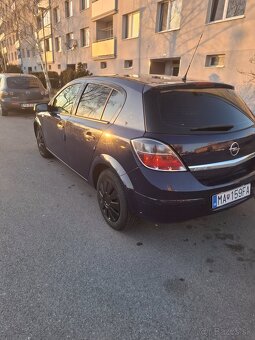Vymením opel astra H - 12