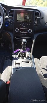 Renault Megane IV - 12