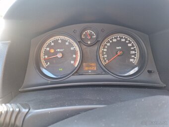 Opel Astra H - 12