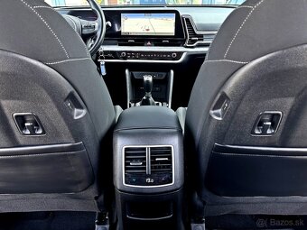 Kia SPORTAGE NQ5 1,6 T-GDi 110kW FWD M6 GOLD - 12
