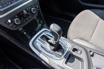 Opel Insignia ST 2.0 CDTI Automat - 12