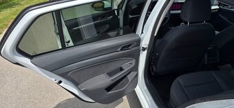 VW Golf 8  1,5 TSI - 12